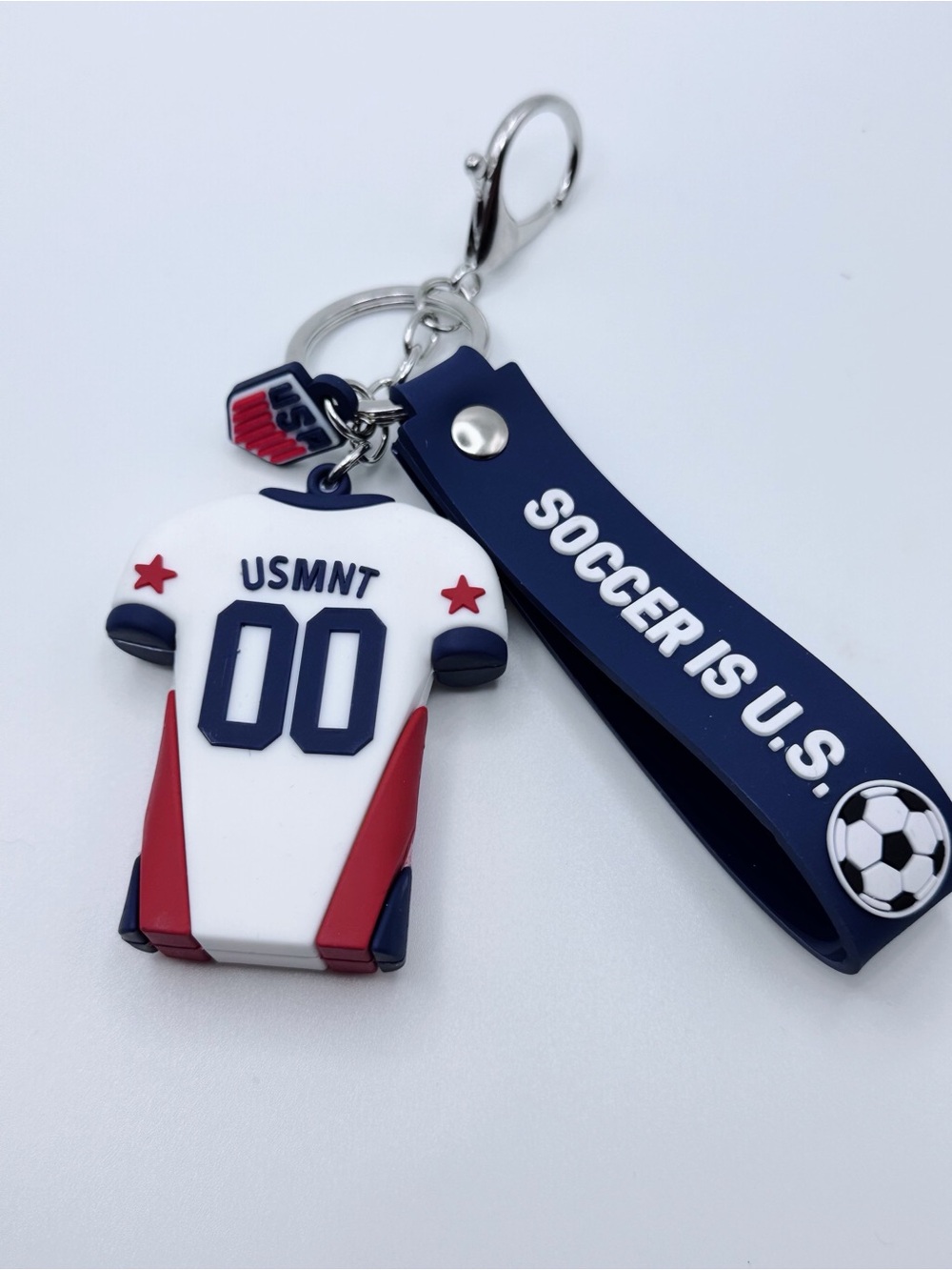 World Cup 2026 Soccer Keychain | USA Soccer Fan Gift | Football Lover Accessory - Picture 4 of 4